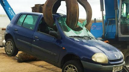 Scrap Car, Feltham, England