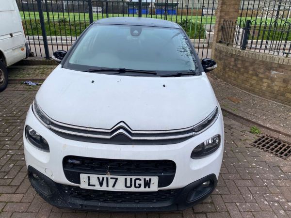 2017 citroen c3 flair puretech s s 1 of 2